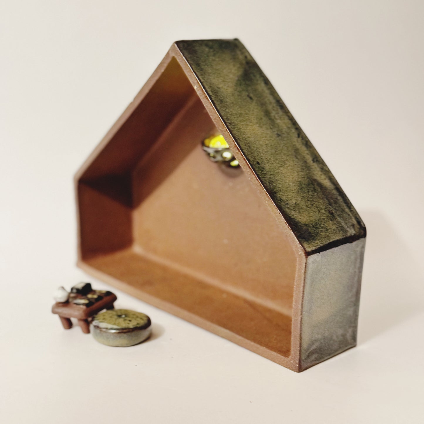 Miniature Cabin Diorama - no. 9