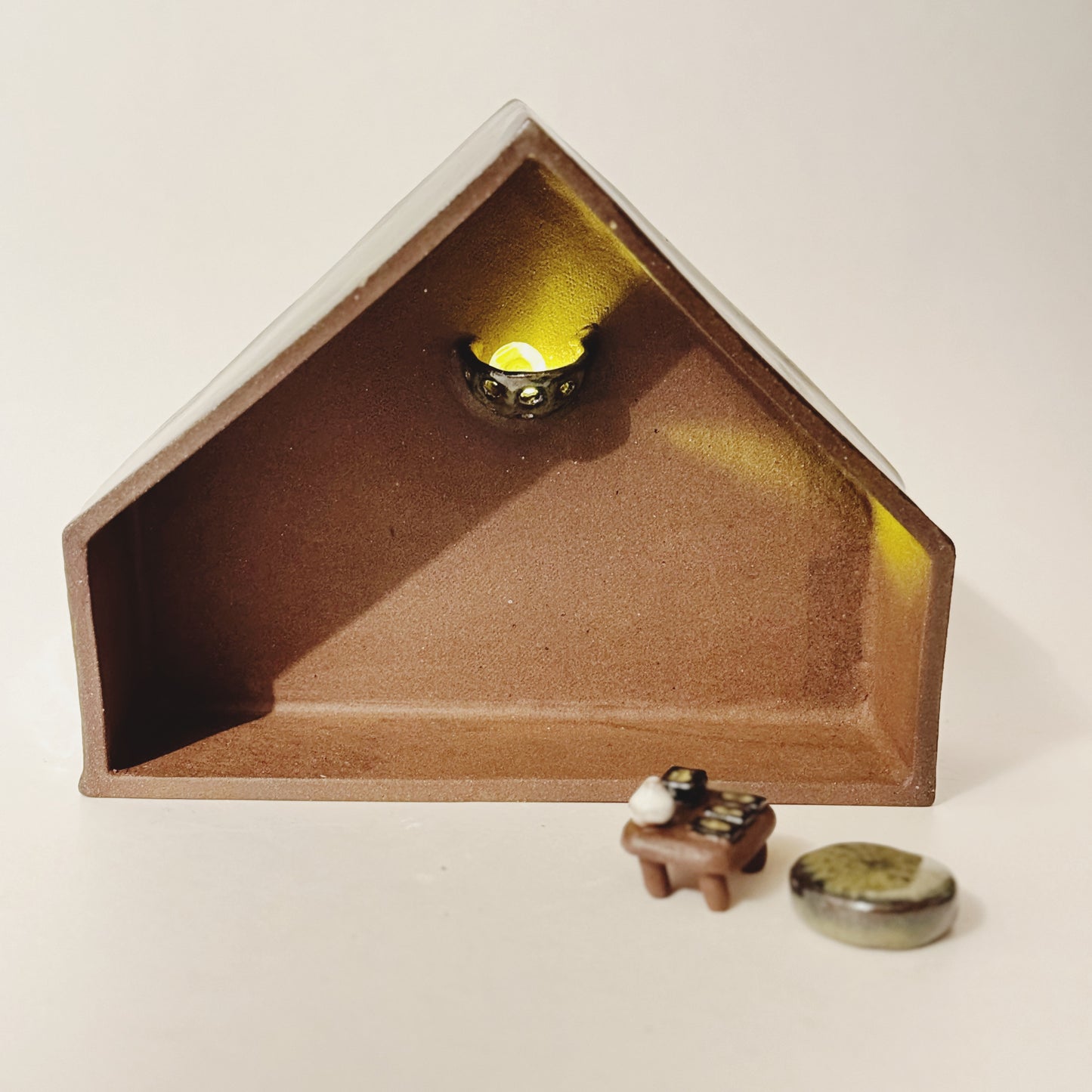 Miniature Cabin Diorama - no. 9