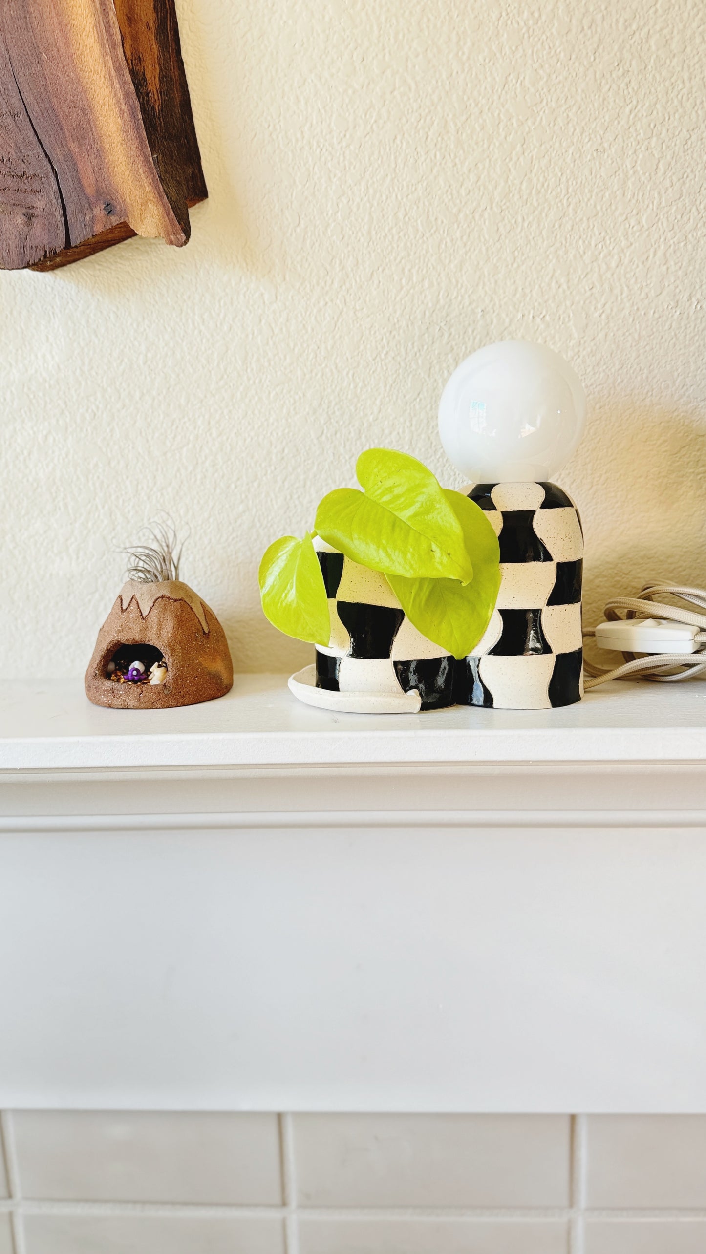 Mini Midnight Black wave checkered lamp & planter