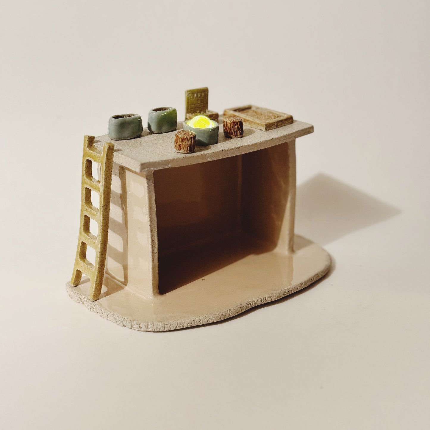 Miniature Cabin Diorama - no. 4